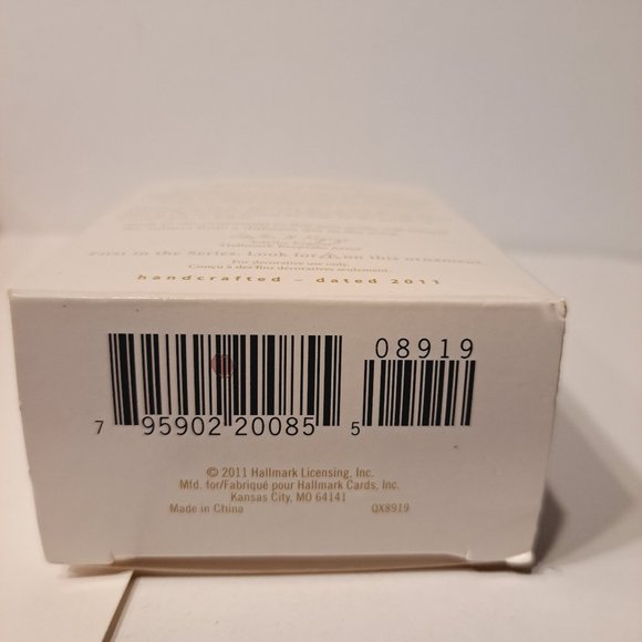 Hallmark Partridge in a Pear Tree Ornament 2011 - Picture 3 of 7